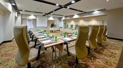 The Tower Plaza Hotel Dubai