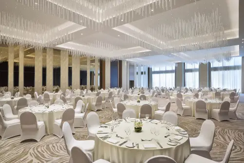 Embassy Suites by Hilton Dubai