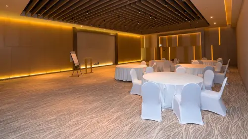 Holiday Inn & Suites Dubai Science Park