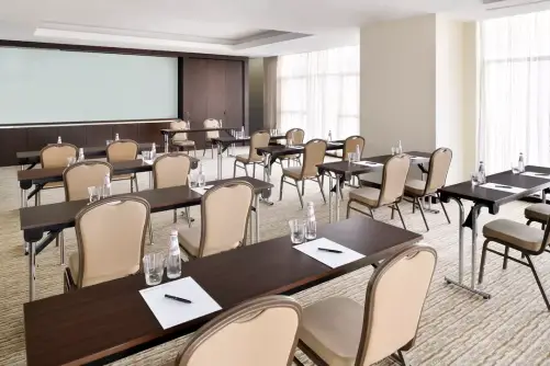 Movenpick Jumeirah Lakes Towers