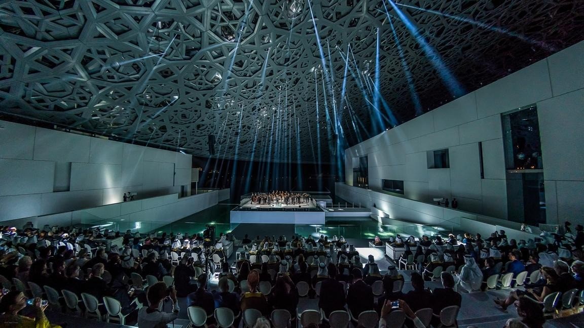 csm_abu_dhabi_1_c80203982b_676f0a358b899.jpg