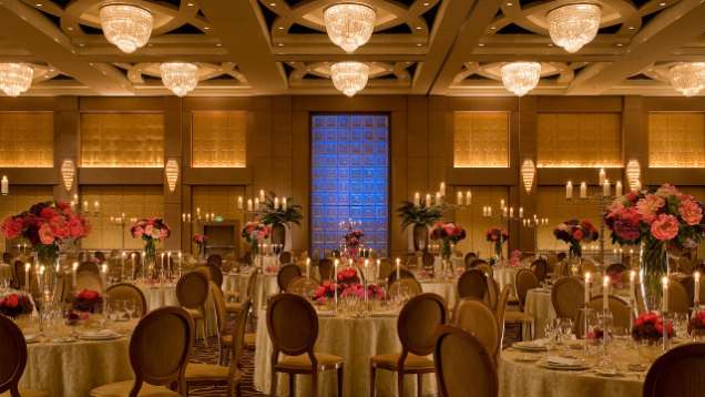 Four Seasons Hotel Riyadh At Kingdom Center