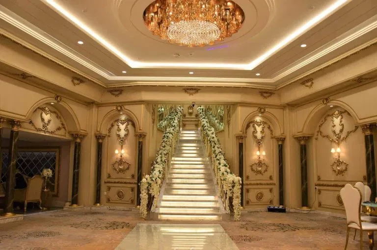 King Hall (قاعة الملك)